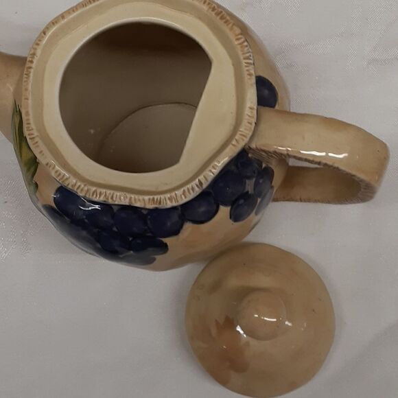 Bella Casa by Ganz Teapot & bread tray Vineyard Grapes - Picture 8 of 11
